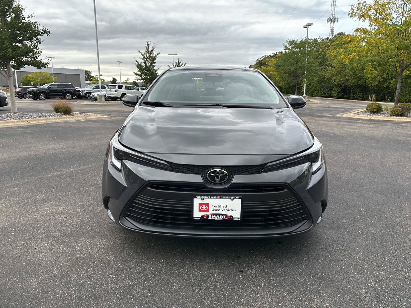 Used 2026 Toyota Corolla LE w/ LE Premium Package FWD image 7