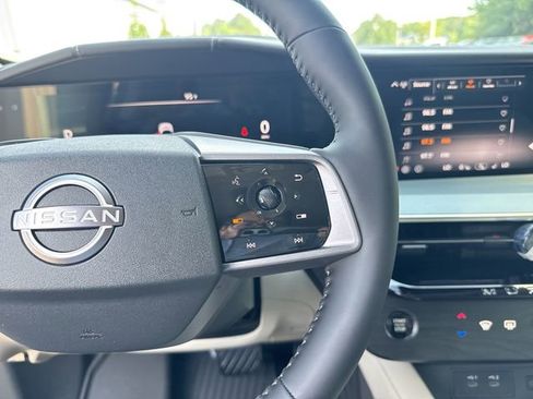 New 2025 Nissan Murano SL image 18