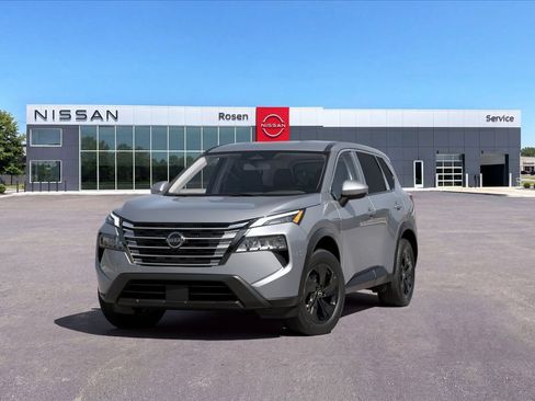 New 2026 Nissan Rogue SV AWD/4WD image 2