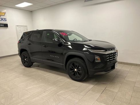 Used 2025 Chevrolet Equinox LT FWD image 20