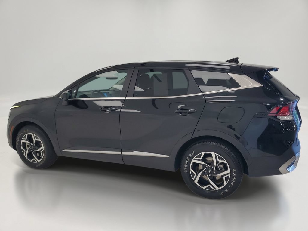 Used 2024 Kia Sportage LX FWD image 6