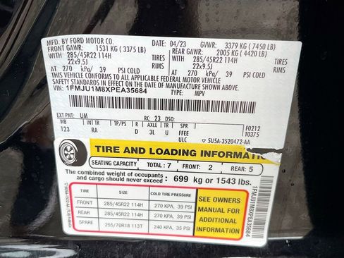 Used 2023 Ford Expedition Platinum image 34