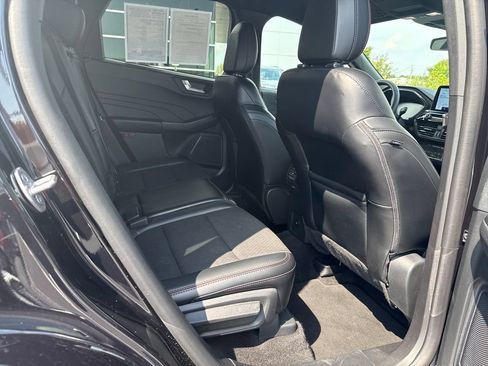 Used 2025 Ford Escape ST-Line FWD image 35