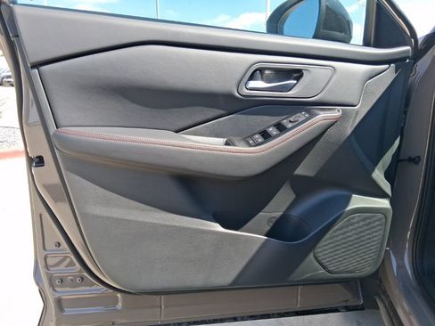 New 2026 Nissan Rogue SV AWD/4WD image 24