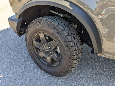 Certified 2025 Ford Bronco Big Bend image 33