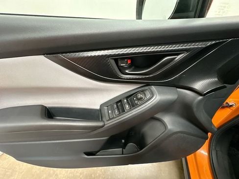 Used 2018 Subaru Crosstrek 2.0i Premium AWD/4WD image 17