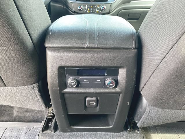 Used 2023 Chevrolet Traverse LT FWD image 20