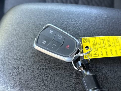 Used 2019 Chevrolet Equinox LT AWD/4WD image 11