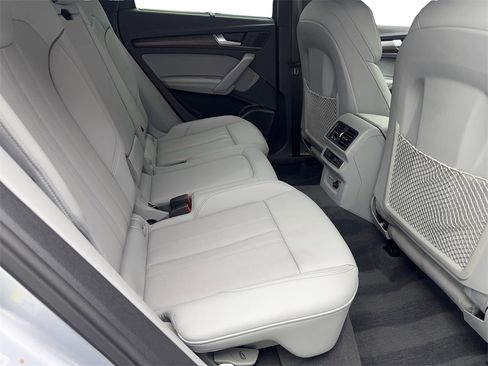 Used 2023 Audi Q5 2.0T Premium Plus w/ Premium Plus Package image 40