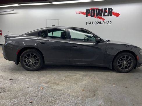 Used 2018 Dodge Charger GT image 2
