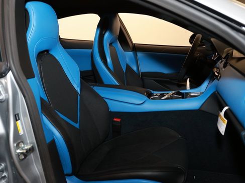 New 2025 Karma Revero Luxury image 17