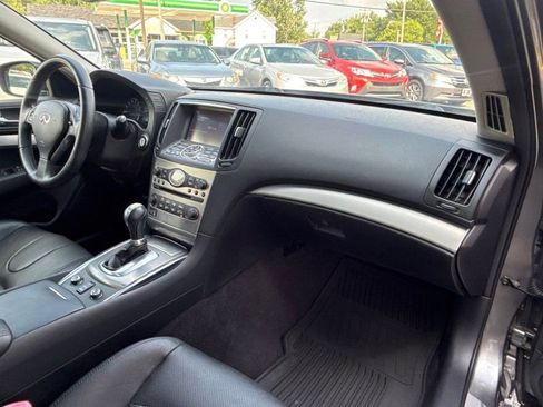 Used 2013 INFINITI G37 x Sedan w/ Premium Pkg AWD/4WD image 16