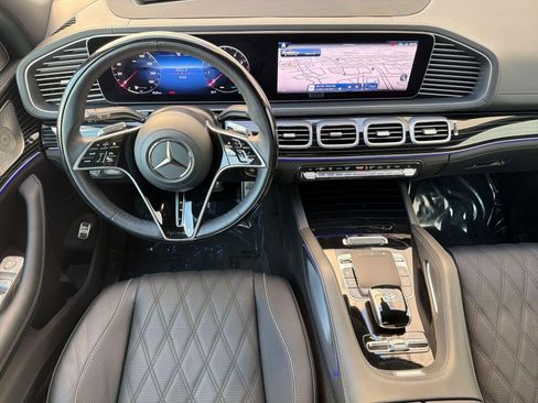 Certified 2024 Mercedes-Benz Maybach GLS 600 4MATIC image 30
