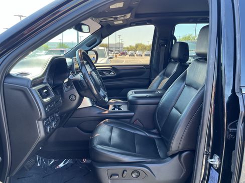 Used 2021 Chevrolet Tahoe LT w/ LT Signature Package AWD/4WD image 33