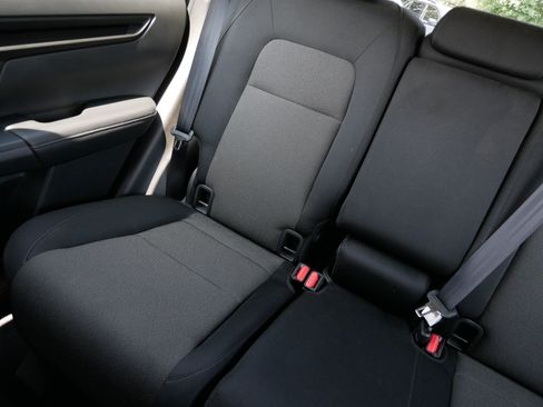 Used 2023 Honda CR-V LX image 12