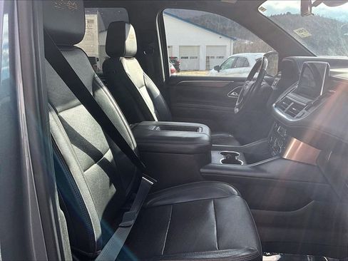 Used 2021 Chevrolet Tahoe High Country w/ Premium Package image 10