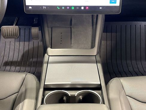 Used 2024 Tesla Model 3 Standard Range image 12