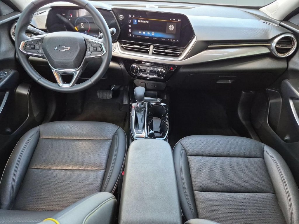 Used 2024 Chevrolet Trax ACTIV w/ Driver Confidence Package FWD image 27