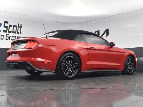 Used 2020 Ford Mustang Premium RWD image 21