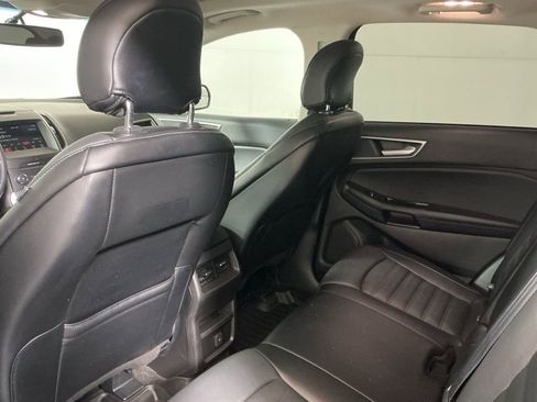 Used 2018 Ford Edge SEL w/ Equipment Group 201A image 26