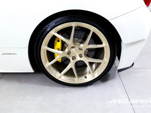 Used 2014 Ferrari 458 Spider RWD image 32