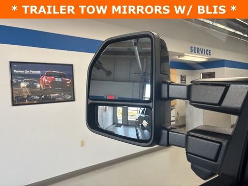 New 2026 Ford F250 Lariat w/ Black Appearance Package image 32