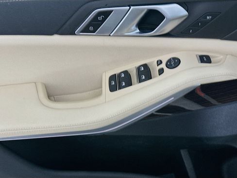 Used 2021 BMW X5 xDrive40i image 15