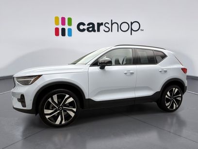 Used 2024 Volvo XC40 B5 Ultimate