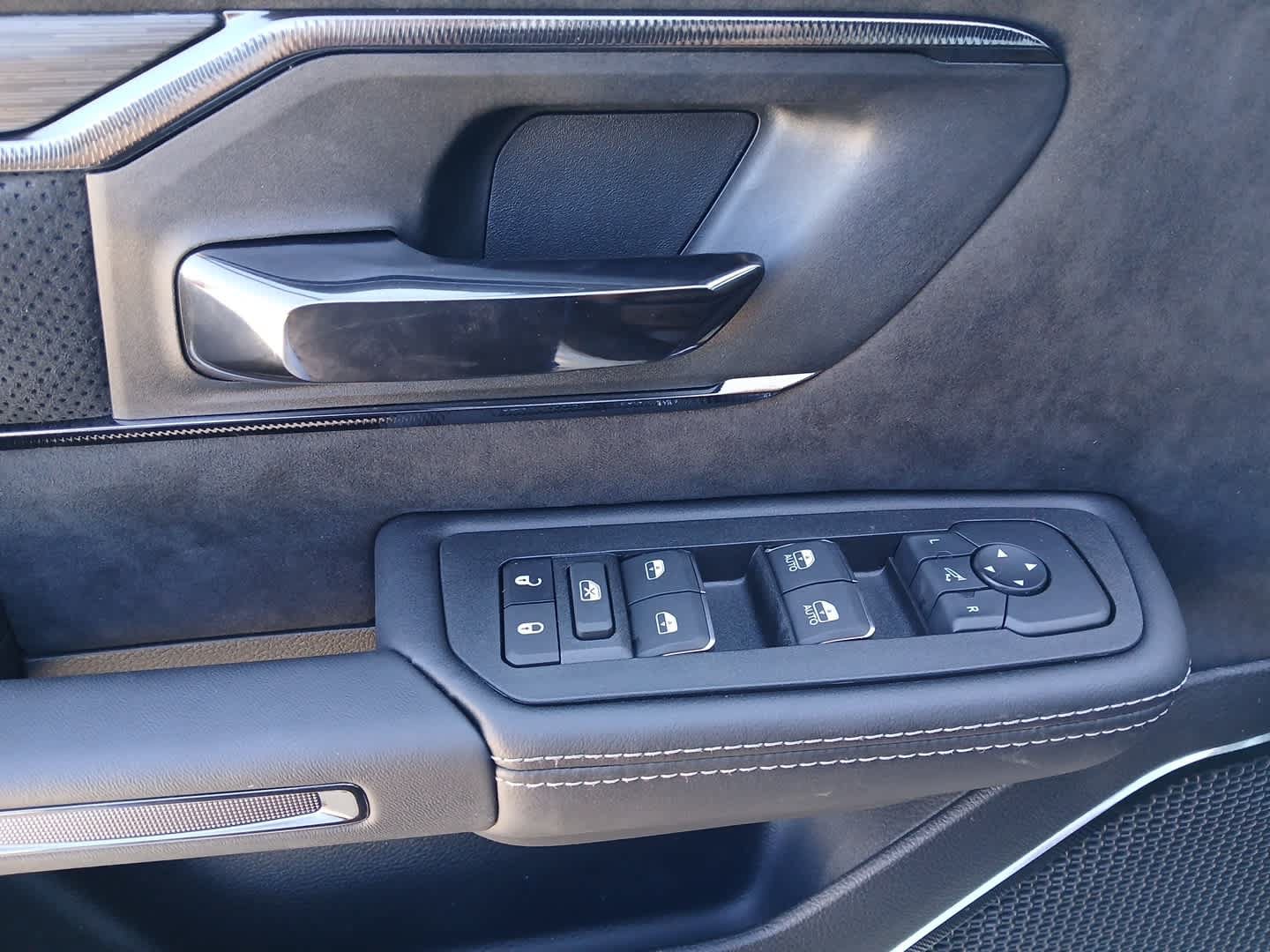 New 2026 RAM 1500 RHO AWD/4WD image 16