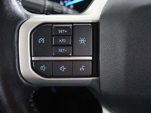 Used 2024 Ford Expedition XLT image 42