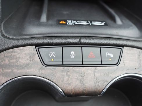 Certified 2023 GMC Acadia Denali w/ Denali Ultimate Package image 33