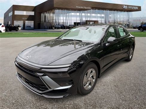 New 2026 Hyundai Sonata SE image 1