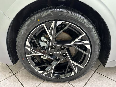 Used 2025 Kia K5 GT-Line w/ GT-Line Premium Package AWD/4WD image 16