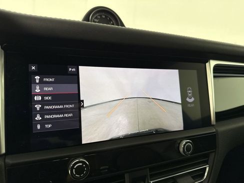 Certified 2022 Porsche Macan S w/ Premium Package Plus AWD/4WD image 30