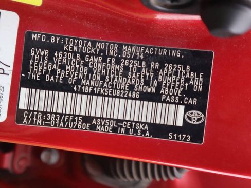 Used 2014 Toyota Camry SE FWD image 38