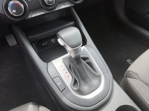 Used 2024 Kia Forte LXS FWD image 8