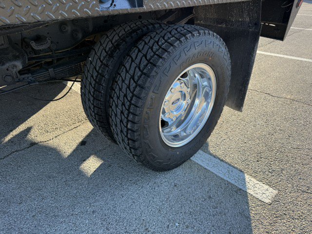 Used 2016 Ford F350 XL w/ Power Equipment Group AWD/4WD image 6