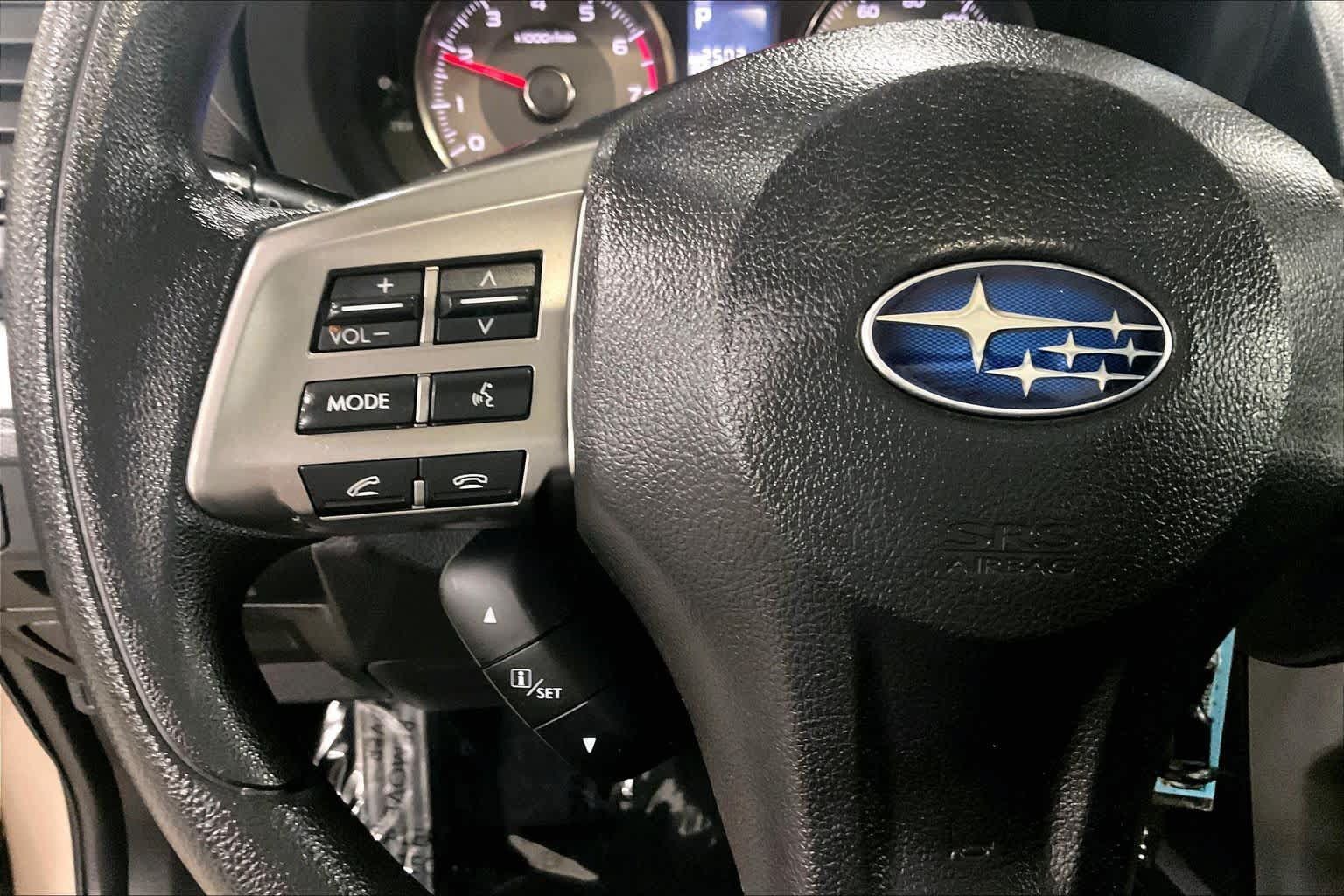 Used 2015 Subaru Forester 2.5i Premium AWD/4WD image 23