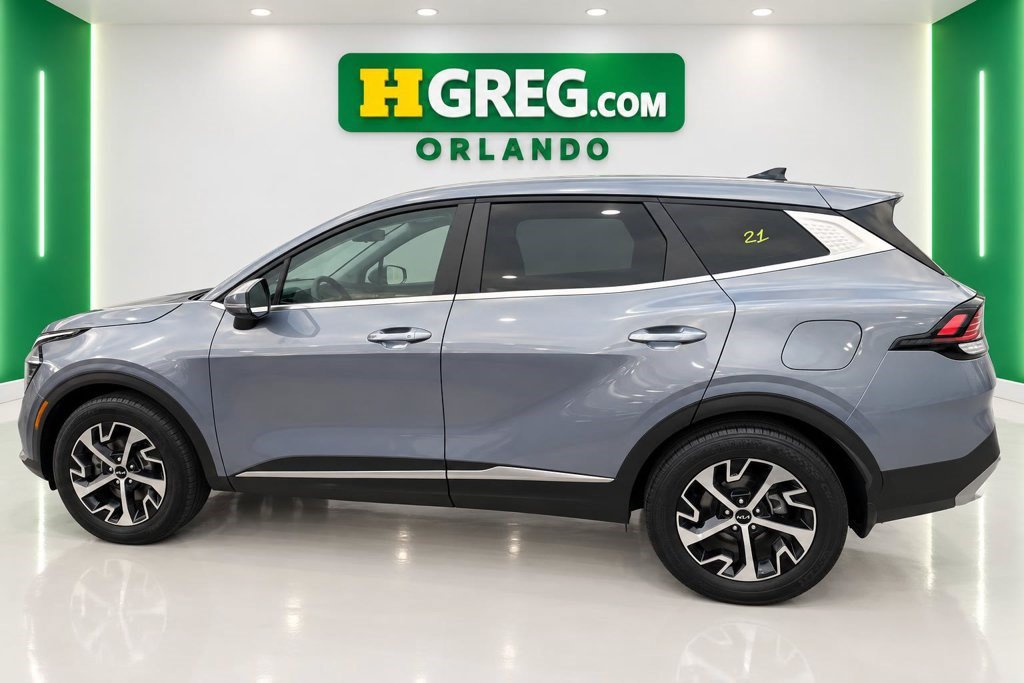 Used 2024 Kia Sportage EX FWD image 4