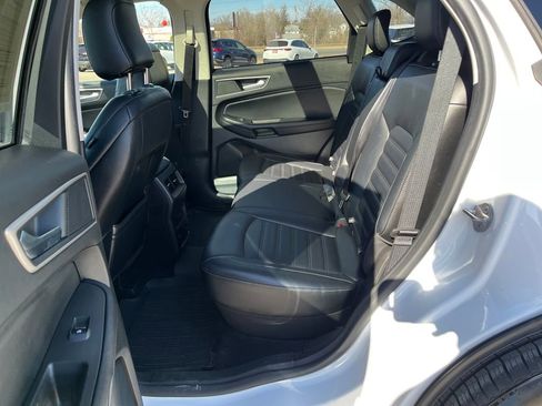 Used 2023 Ford Edge SEL w/ Convenience Package image 24