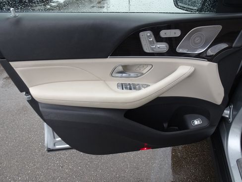 Used 2020 Mercedes-Benz GLE 350 4MATIC image 13