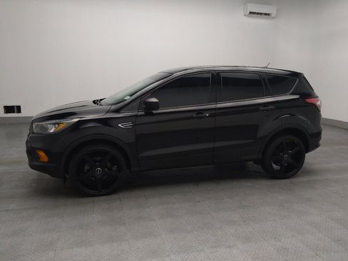 Used 2018 Ford Escape S image 2