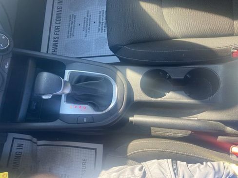 Used 2023 Kia Forte LXS image 24