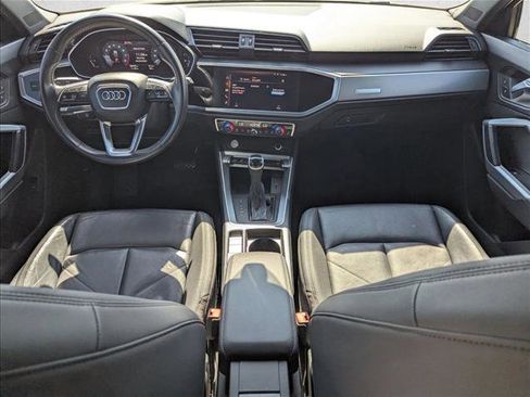 Used 2020 Audi Q3 2.0T Premium Plus w/ Premium Plus Package image 15