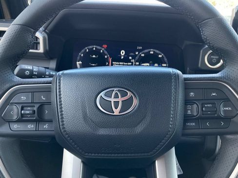 New 2026 Toyota 4Runner Limited AWD/4WD image 20