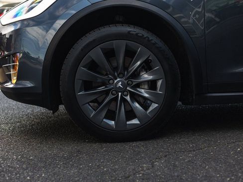 Used 2017 Tesla Model X 100D AWD/4WD image 13