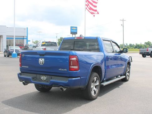 Used 2019 RAM 1500 Laramie w/ Sport Appearance Package AWD/4WD image 9