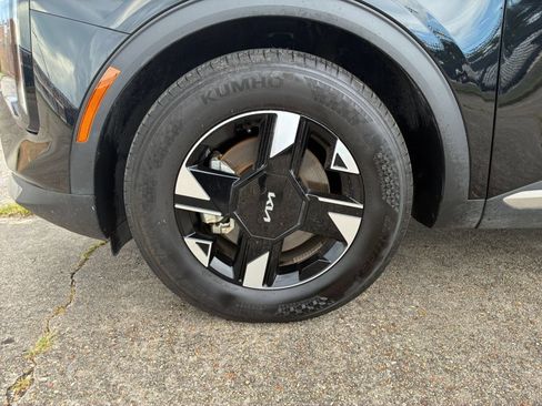Used 2026 Kia Sportage LX FWD image 25