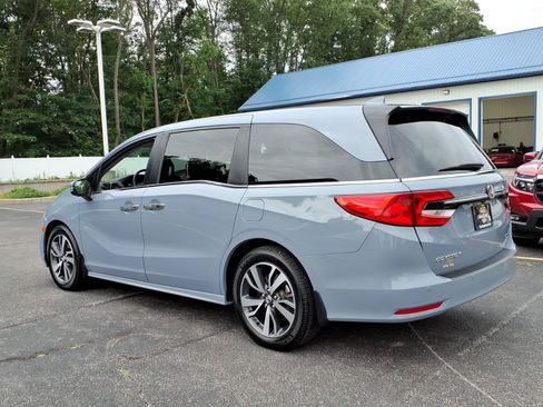 Used 2023 Honda Odyssey Touring image 9