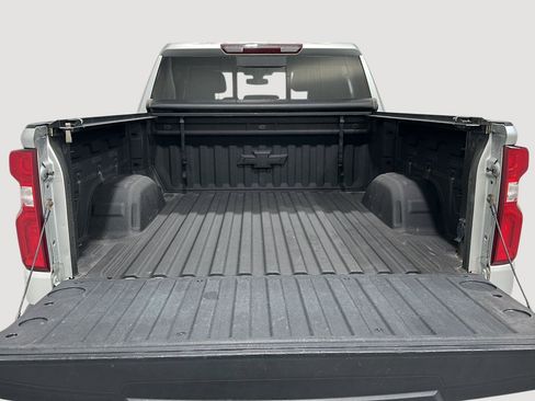 Used 2020 Chevrolet Silverado 1500 LTZ w/ LTZ Premium Package image 25